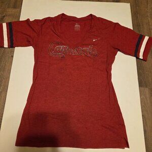 St. Louis Cardinals Nike Women's V-Neck Red T-shirt - Size M
